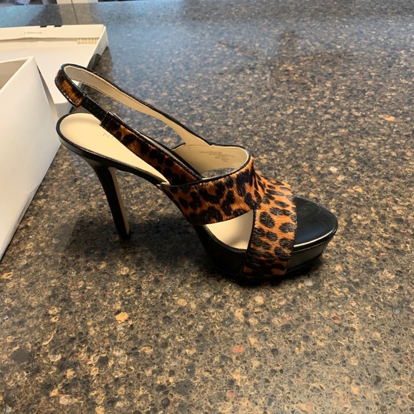 Shoes - Picture 15 of 15